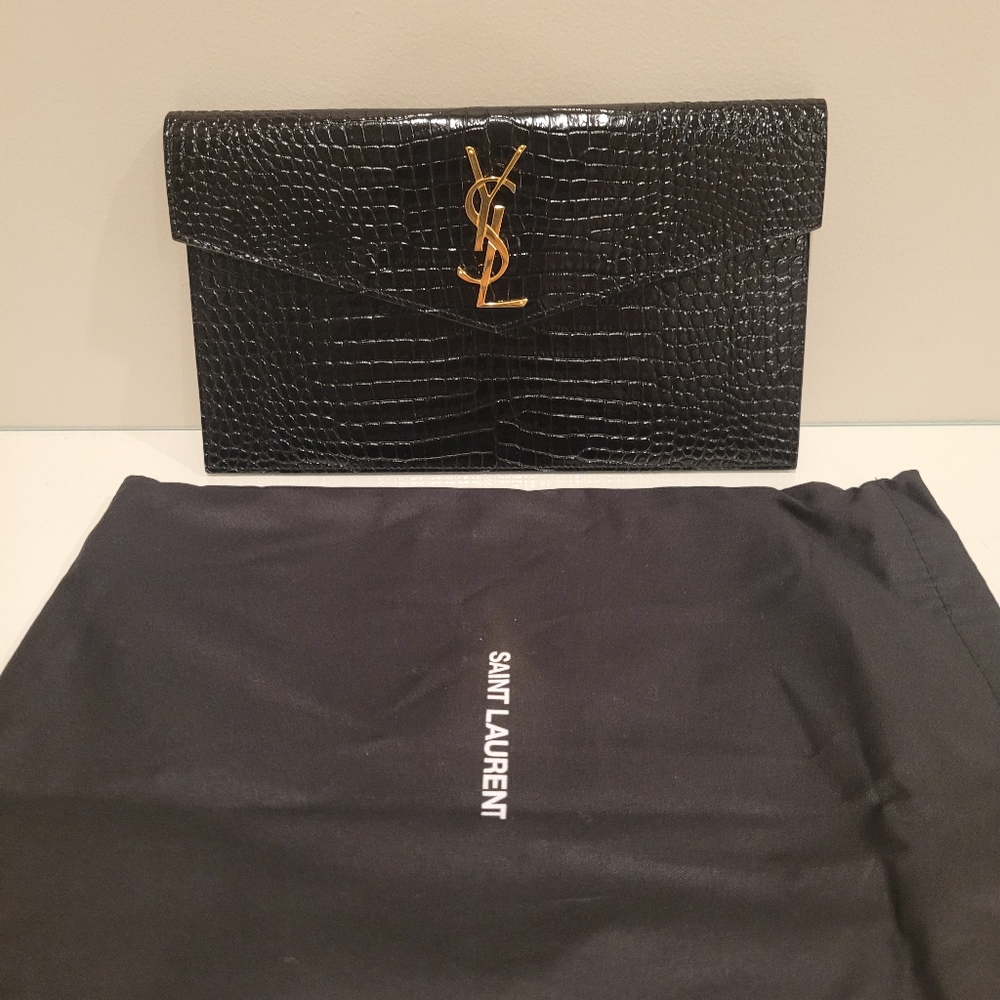 YSL Uptown medium pouch in black